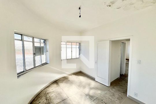 Casa à venda com 2 quartos, 190m² em Santana, São Paulo