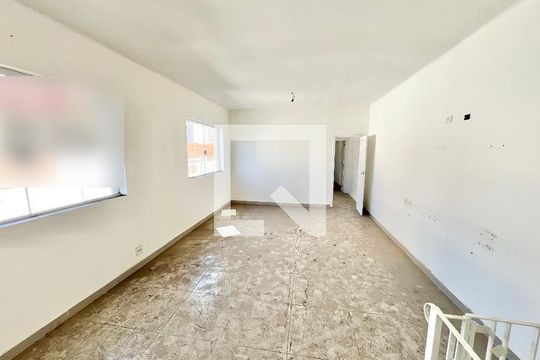 Casa à venda com 2 quartos, 190m² em Santana, São Paulo