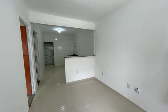 Sala de casa para alugar com 2 quartos, 70m² em Praça Seca, Rio de Janeiro