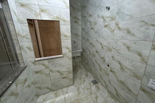 Área de Serviço de casa para alugar com 2 quartos, 70m² em Praça Seca, Rio de Janeiro