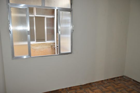 Apartamento para alugar com 2 quartos, 70m² em Del Castilho, Rio de Janeiro