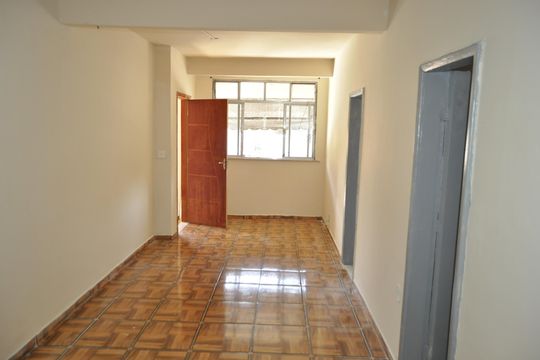 Apartamento para alugar com 2 quartos, 70m² em Del Castilho, Rio de Janeiro
