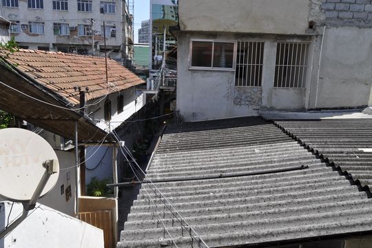 Vista Sala de apartamento para alugar com 2 quartos, 70m² em Del Castilho, Rio de Janeiro