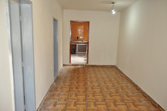 Sala de apartamento para alugar com 2 quartos, 70m² em Del Castilho, Rio de Janeiro
