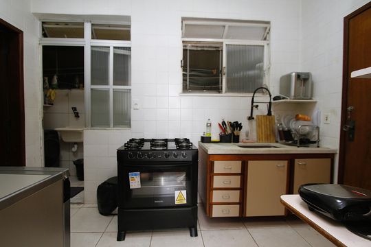 Cozinha de apartamento para alugar com 3 quartos, 96m² em Carlos Prates, Belo Horizonte
