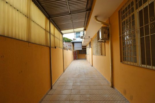 Área externa de casa para alugar com 3 quartos, 213m² em Jardim Chapadão, Campinas