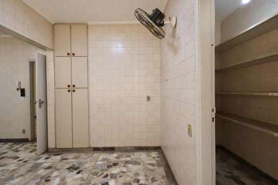 Cozinha de casa para alugar com 3 quartos, 213m² em Jardim Chapadão, Campinas