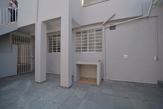 Área comum de casa para alugar com 2 quartos, 70m² em Vila Ré, São Paulo