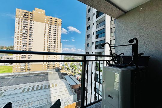 Sacada da suíte 1 de apartamento para alugar com 2 quartos, 89m² em Tamboré, Barueri