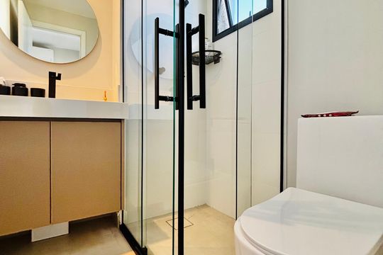 Banheiro da Suíte 2 de apartamento para alugar com 2 quartos, 89m² em Tamboré, Barueri