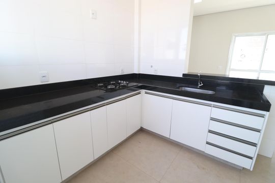 Cozinha de apartamento para alugar com 2 quartos, 68m² em Novo Mundo, Uberlândia
