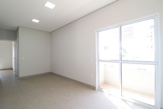 Apartamento para alugar com 2 quartos, 68m² em Novo Mundo, Uberlândia