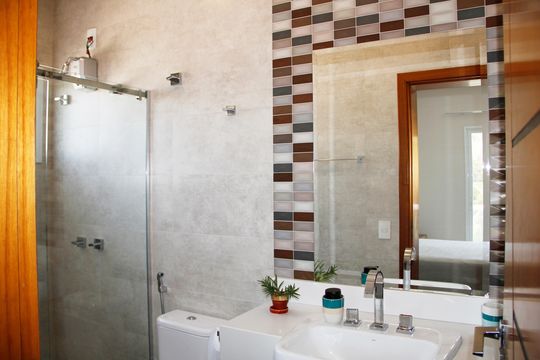 Suíte 3 Banheiro de casa de condomínio à venda com 5 quartos, 517m² em Vila Hipica, Vinhedo