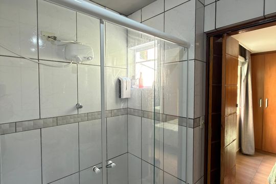 Quarto 1 - Suíte Banheiro de casa à venda com 3 quartos, 141m² em Alto Industrial, São Bernardo do Campo
