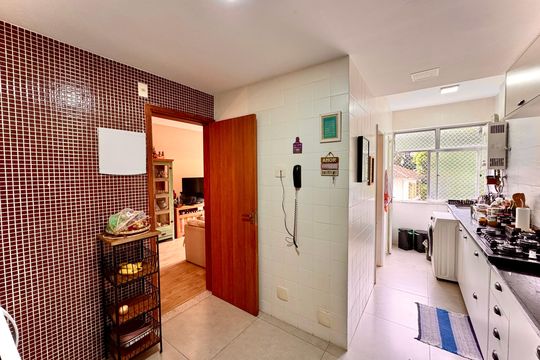 Apartamento à venda com 2 quartos, 60m² em Cosme Velho, Rio de Janeiro