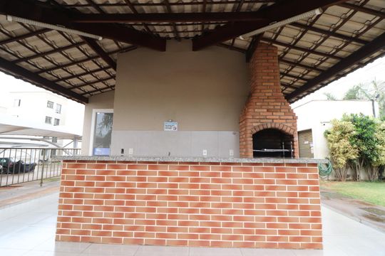 Área comum - Churrasqueira de apartamento para alugar com 2 quartos, 44m² em Chácaras Tubalina E Quartel, Uberlândia