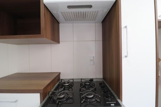 Cozinha de apartamento para alugar com 2 quartos, 44m² em Chácaras Tubalina E Quartel, Uberlândia