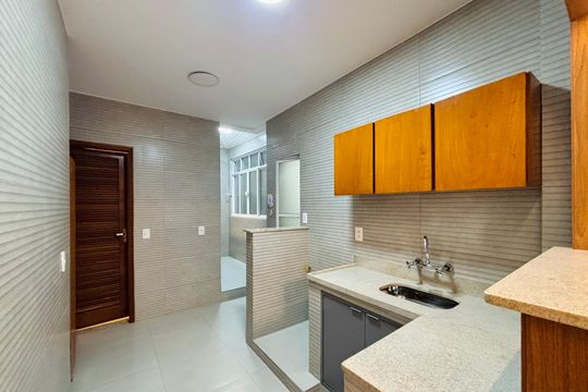 Apartamento para alugar com 2 quartos, 67m² em Copacabana, Rio de Janeiro