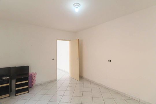 Quarto de casa à venda com 1 quarto, 125m² em Jardim Sapopemba, São Paulo