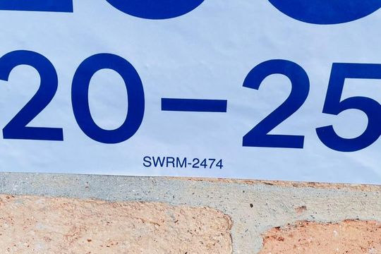 Placa de casa de condomínio para alugar com 4 quartos, 155m² em Parque Rincao, Cotia