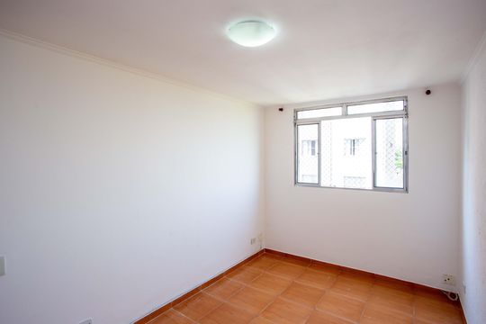 Sala de apartamento à venda com 2 quartos, 56m² em Jardim Prudência, Diadema