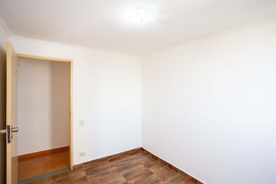 Quarto 1 de apartamento à venda com 2 quartos, 56m² em Jardim Prudência, Diadema
