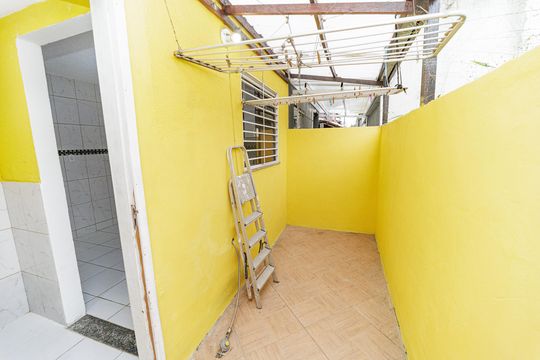 Casa para alugar com 2 quartos, 72m² em Campo Grande, Rio de Janeiro