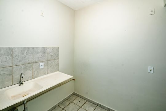 Cozinha de apartamento para alugar com 1 quarto, 45m² em São João de Deus (justinópolis), Ribeirão das Neves
