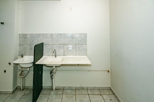 Cozinha de apartamento para alugar com 1 quarto, 45m² em São João de Deus (justinópolis), Ribeirão das Neves