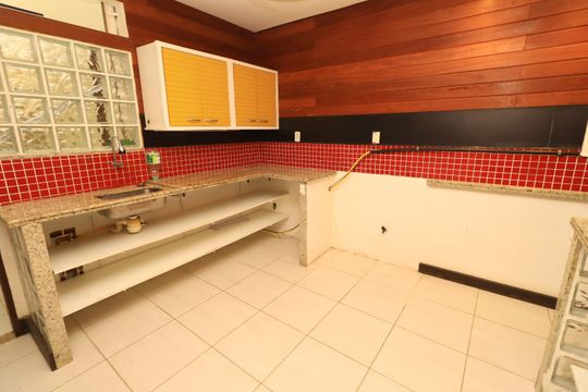 Casa para alugar com 2 quartos, 68m² em Piatã, Salvador