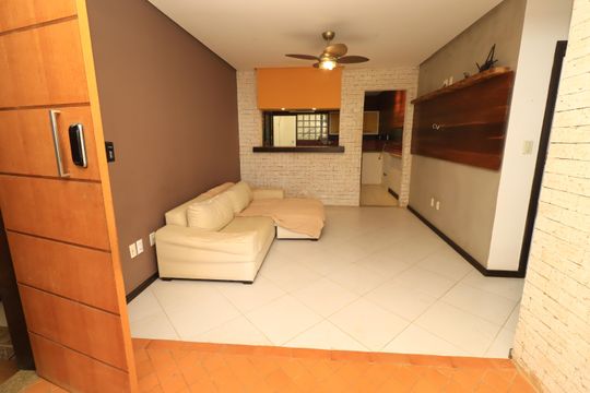 Casa para alugar com 2 quartos, 68m² em Piatã, Salvador