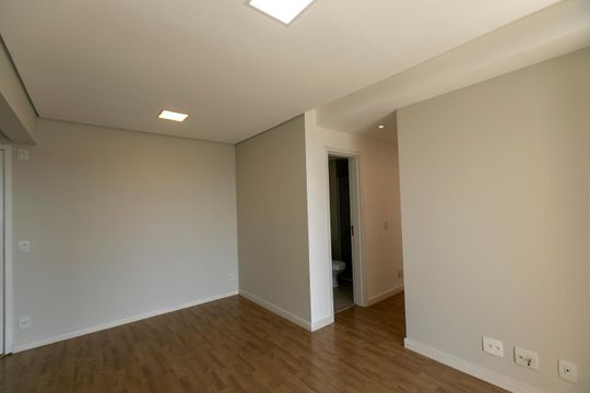 SALA PARA DOIS AMBIENTES de apartamento para alugar com 2 quartos, 60m² em Ponte Preta, Campinas