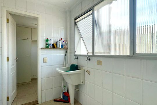 Área de Serviço de apartamento à venda com 3 quartos, 100m² em Pinheiros, São Paulo