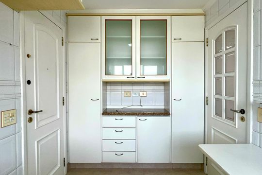 Cozinha de apartamento à venda com 3 quartos, 100m² em Pinheiros, São Paulo