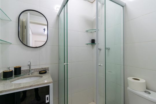 Banheiro  de apartamento à venda com 2 quartos, 35m² em Vila Guarani, São Paulo