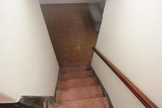 Escada de casa para alugar com 4 quartos, 220m² em Boqueirão, Santos