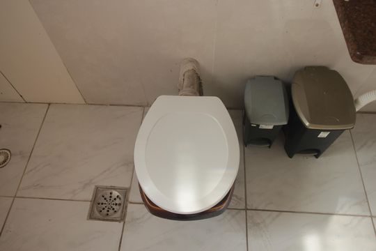 Banheiro Social de casa para alugar com 4 quartos, 220m² em Boqueirão, Santos
