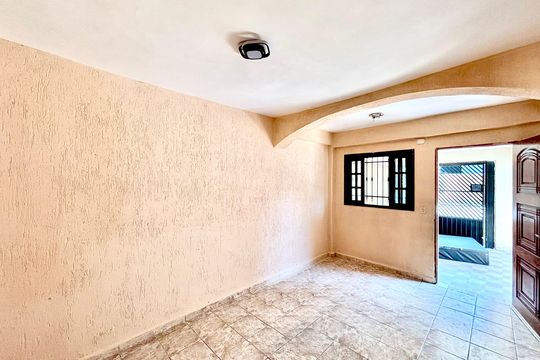 Casa para alugar com 2 quartos, 70m² em Parque Guaianazes, São Paulo