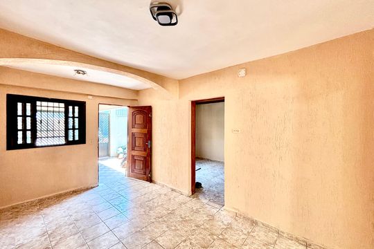sala de casa para alugar com 2 quartos, 70m² em Parque Guaianazes, São Paulo