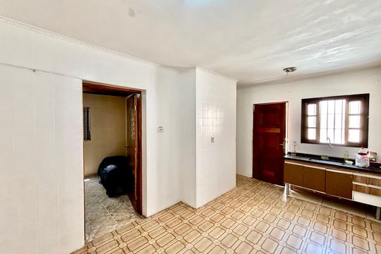 Cozinha de casa para alugar com 2 quartos, 70m² em Parque Guaianazes, São Paulo