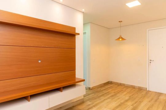 Sala de apartamento para alugar com 2 quartos, 70m² em Vila Ema, São Paulo