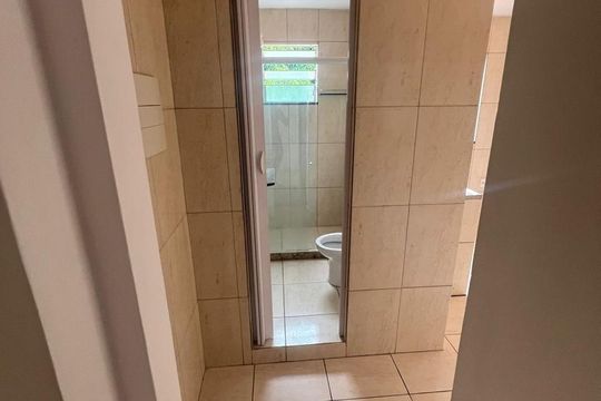Corredor de apartamento para alugar com 2 quartos, 70m² em Inhaúma, Rio de Janeiro