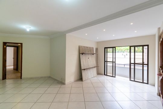 Apartamento para alugar com 3 quartos, 126m² em Vila Mascote, São Paulo