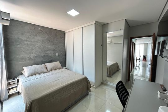 Casa à venda com 2 quartos, 180m² em Nacional, Contagem
