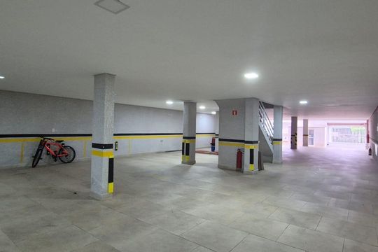 Garagem de apartamento à venda com 2 quartos, 100m² em Vila Leopoldina, Santo André
