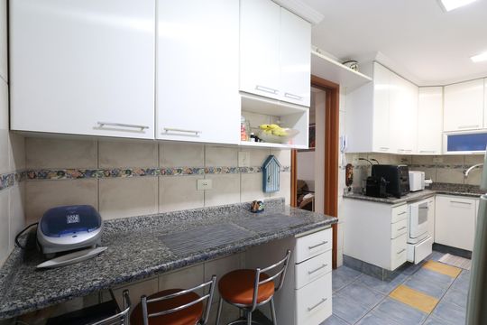 Cozinha  de casa à venda com 2 quartos, 147m² em Perdizes, São Paulo