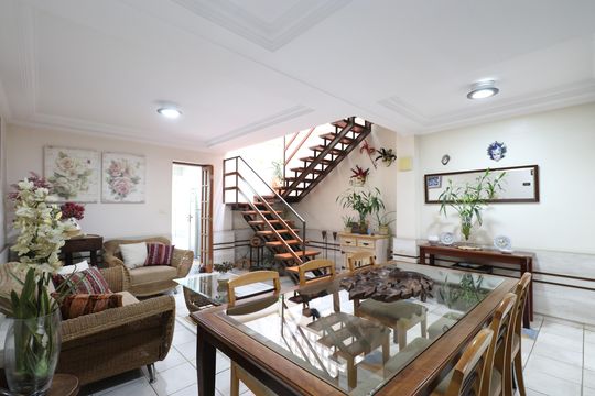 Casa à venda com 2 quartos, 147m² em Perdizes, São Paulo