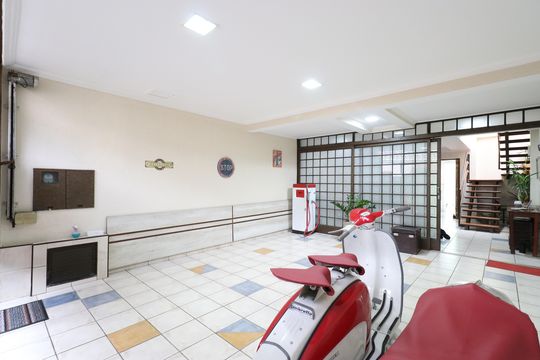 Garagem  de casa à venda com 2 quartos, 147m² em Perdizes, São Paulo
