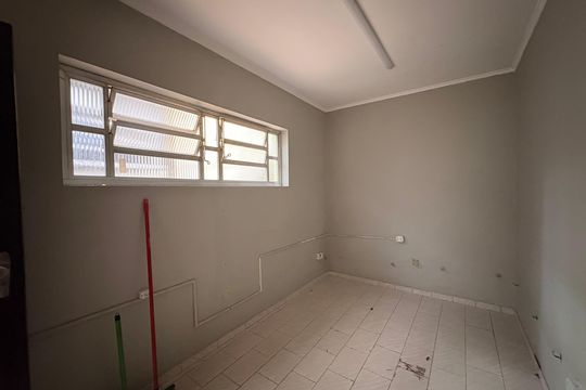 Quarto de Serviço de casa para alugar com 3 quartos, 168m² em Vila Gilda, Santo André