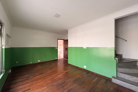Sala de casa para alugar com 3 quartos, 168m² em Vila Gilda, Santo André